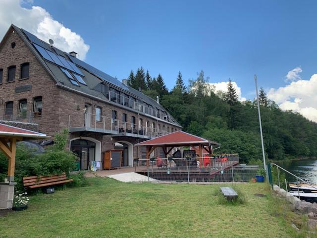 Holidayhaus-Luetsche / Wohnung Schmuecke Frankenhain Kültér fotó